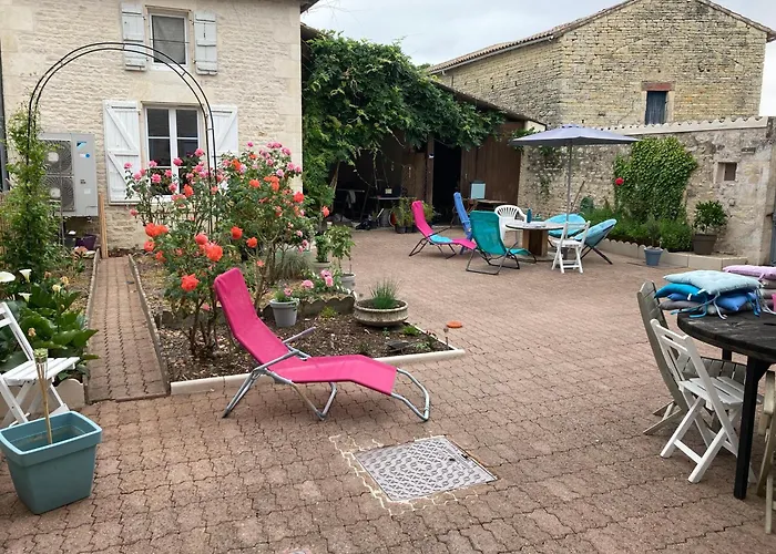 Chez L'habitant, Au Moulin Du Bonheur Habitación en casa particular *